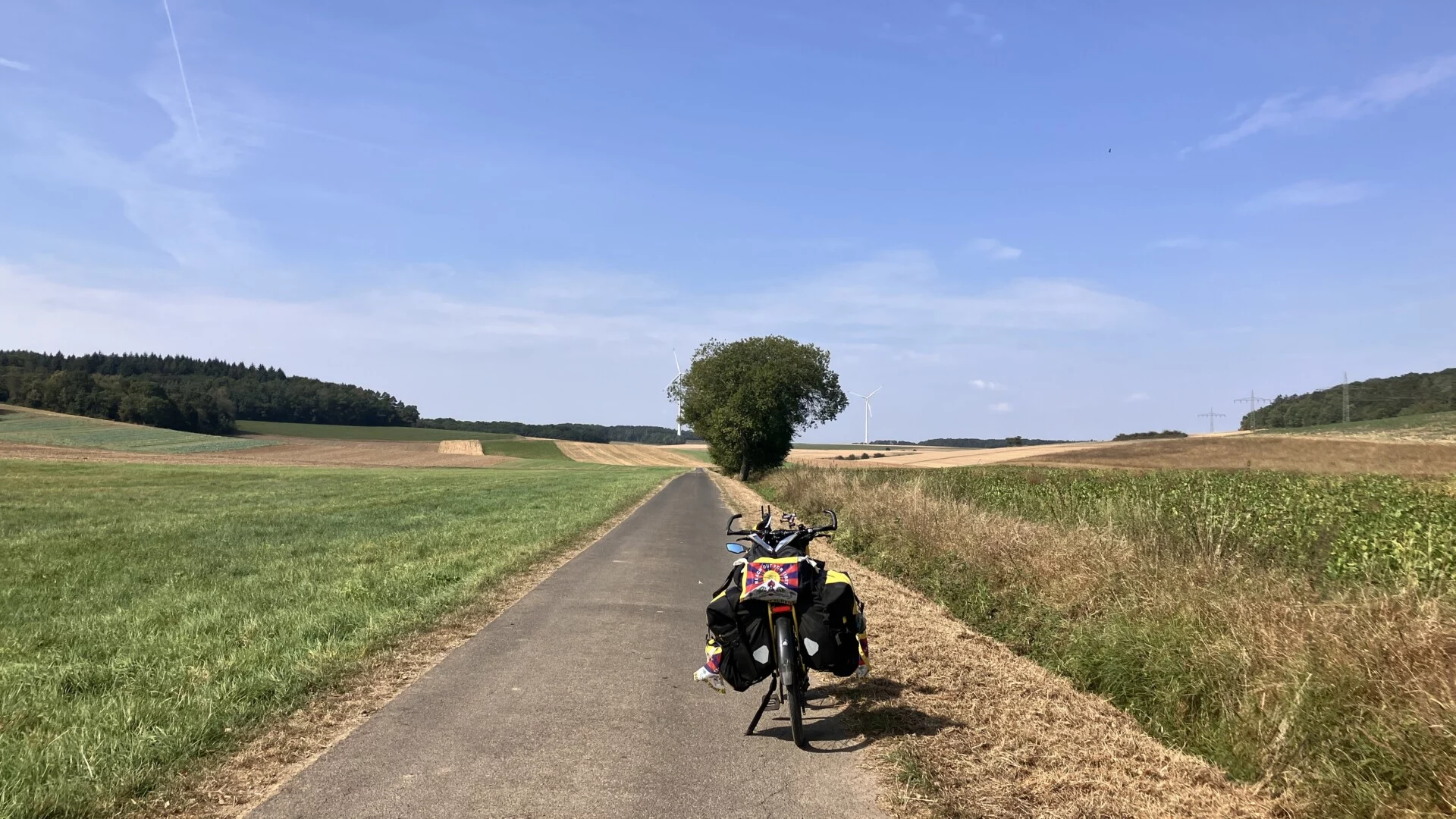Fietsroute door de velden